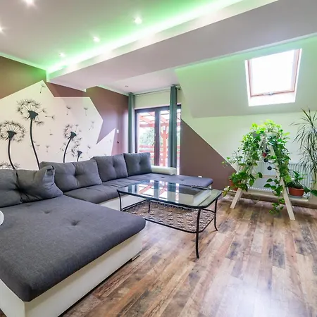Apartment Abc *
